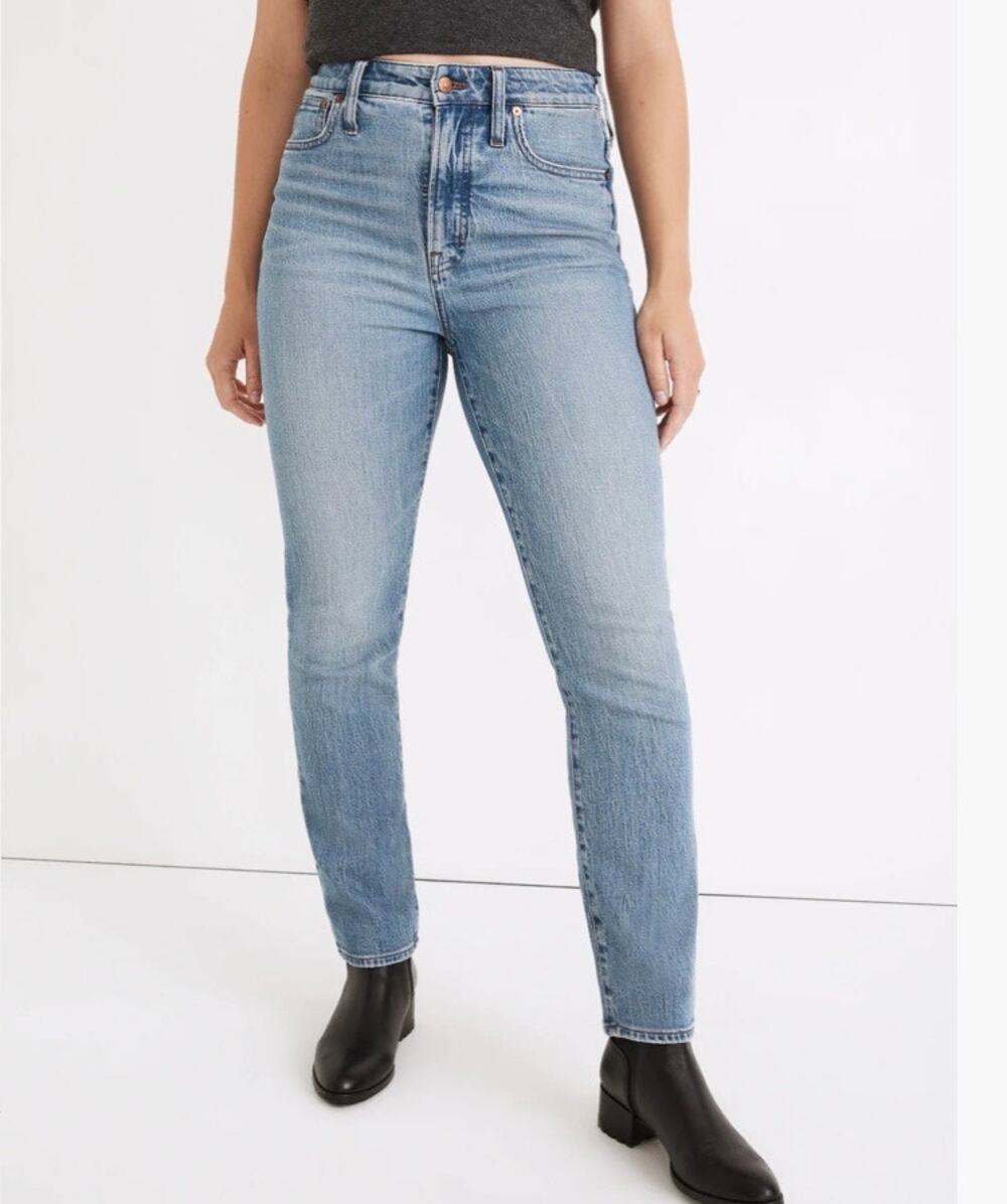 Madewell Sz 27 The Curvy Perfect Vintage Jean in Banner Wash Mom Jeans EUC